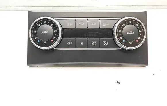 Mercedes-Benz C W204 Climate control unit A2049000715 281400 01HW3810
