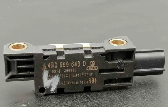 Audi A3 S3 8P Airbag deployment crash/impact sensor 4B0959643D