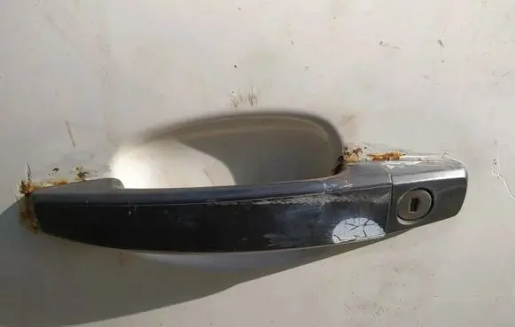 Opel Corsa D Front door exterior handle 