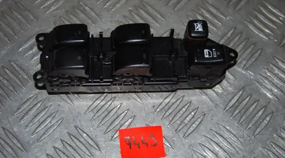 Lexus IS 220D-250-350 Electric window control switch 8404053070