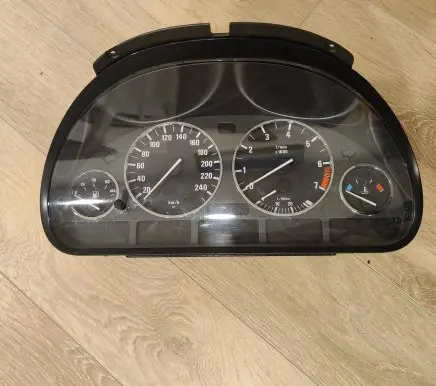 BMW 5 E39 Speedometer (instrument cluster) 6903794