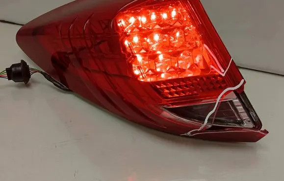 Honda Civic IX Rear/tail lights FR26260102 3355ATV0E002