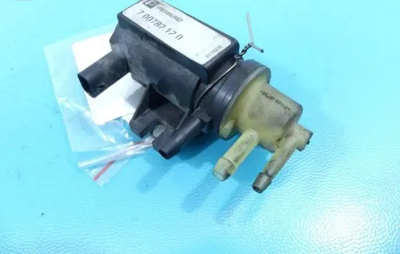 Mercedes-Benz GLK (X204) Turbo solenoid valve 700782120 IMPRK1290629