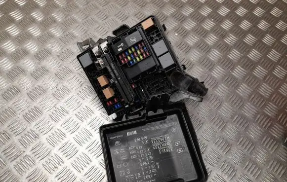 KIA Optima Fuse box set 912B6D4680
