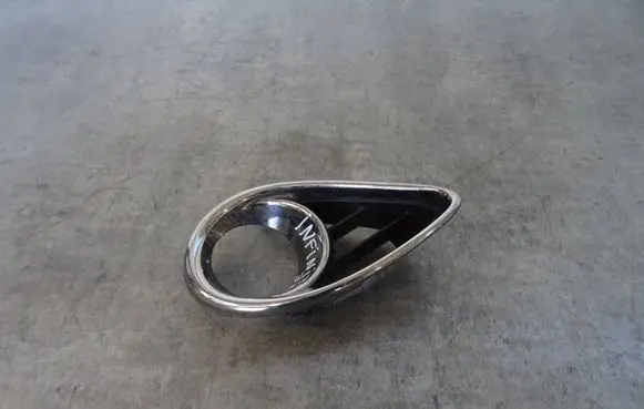 Infiniti FX Front fog light trim/grill 62257 3EV0A