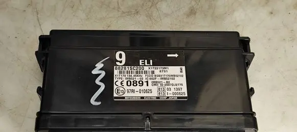 Subaru Forester SH Immobilizer control unit/module 88281SC200 X1T22173M1 97RI010625
