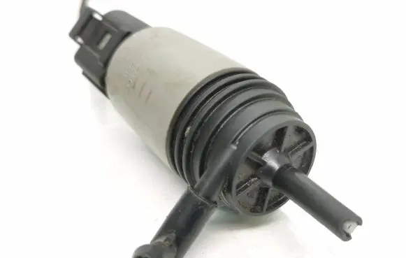 BMW 5 E60 E61 Windscreen/windshield washer pump 6934159 67126934159 235576