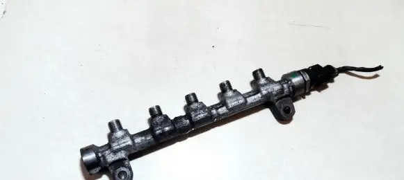 Fuel main line pipe
