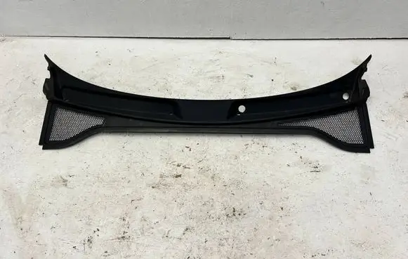 Audi Q3 F3 Wiper trim 83B819403A