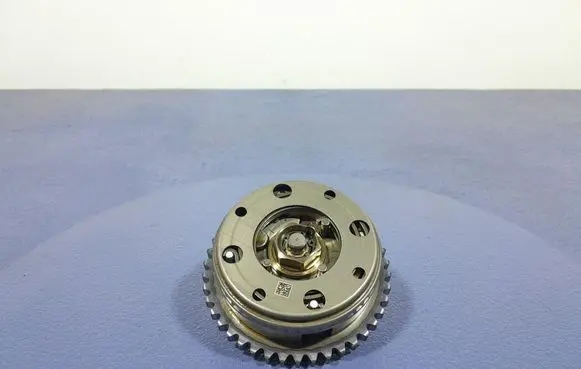 BMW M5 Camshaft pulley/ VANOS 8601045