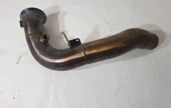 BMW M5 FAP fluid supply tube 