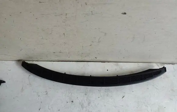 BMW 3 E90 E91 Parcel shelf grill 7058347