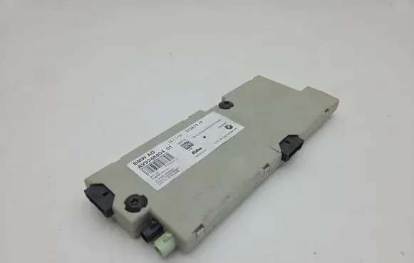 BMW 6 F06 Gran coupe Aerial antenna amplifier 21367510