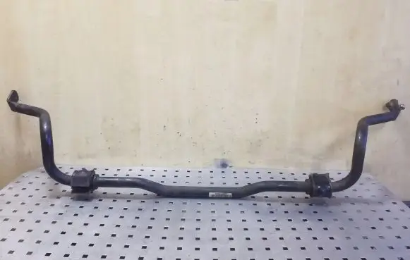 Volvo V40 Front anti-roll bar/sway bar CV615482AA