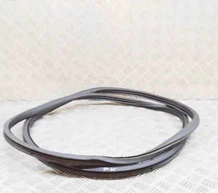 Porsche Cayenne (92A) Rubber seal front coupe door 7P0867365H