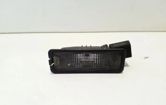 Volkswagen Amarok Number plate light 1K8943021