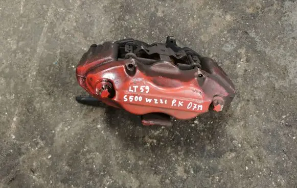 Mercedes-Benz S W221 Front brake caliper