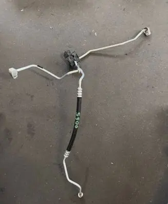Mercedes-Benz S W222 Air conditioning (A/C) pipe/hose 