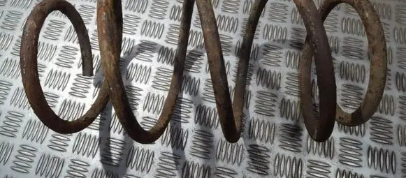 Chrysler Voyager Front coil spring