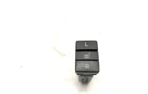 Toyota Prius (XW30) Seat heating switch 15B088