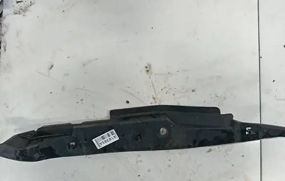 Nissan Pixo Other exterior part 7239268K00