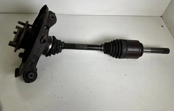 Land Rover Discovery 4 - LR4 Rear wheel hub spindle/knuckle