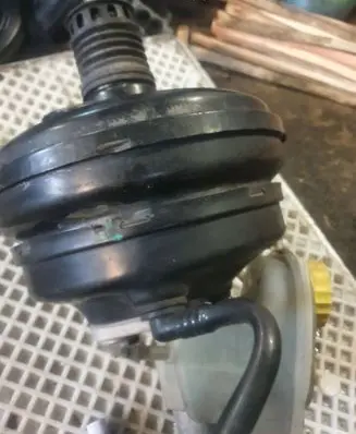 Audi A6 S6 C5 4B Brake booster 4B3612105