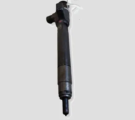 Ford Mondeo MK V Fuel injector 28388960 9674984080