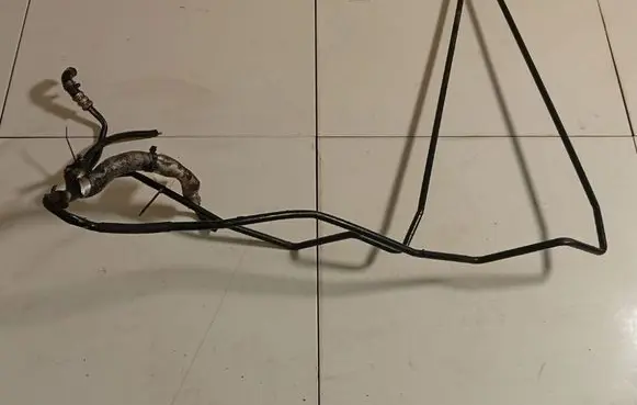 Opel Omega B2 Power steering hose/pipe/line 