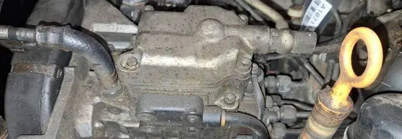 Skoda Octavia Mk1 (1U) Fuel injection high pressure pump 