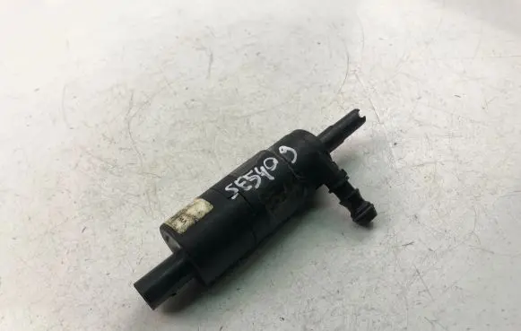 Audi A4 S4 B8 8K Windscreen/windshield washer pump 3B7955681