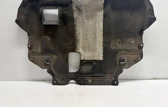 Ford Transit - Tourneo Connect Engine splash shield/under tray