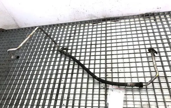 Air conditioning (A/C) pipe/hose