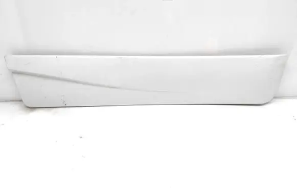 Mitsubishi Montero Front door trim (molding) 