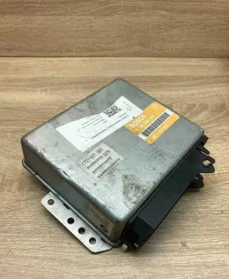 BMW 3 E30 Engine control unit/module ECU 0261200174