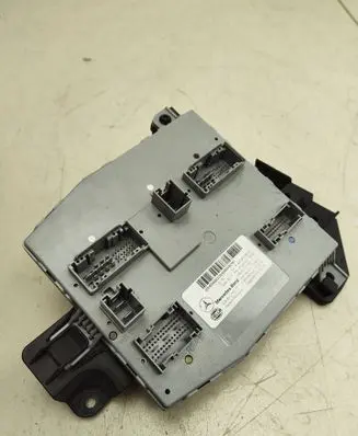 Mercedes-Benz C W205 Comfort/convenience module A2059006822 A2059013904 A2229021112