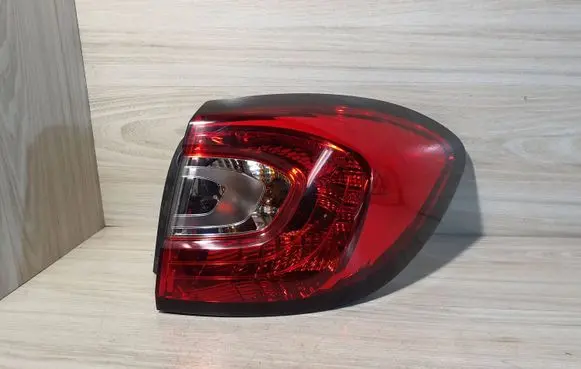 Renault Captur Rear/tail lights 265502731R