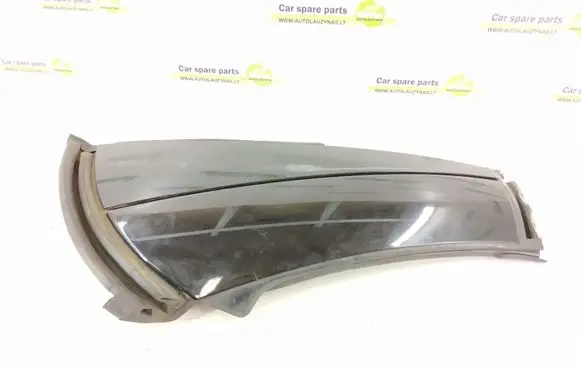Roof trim bar molding cover