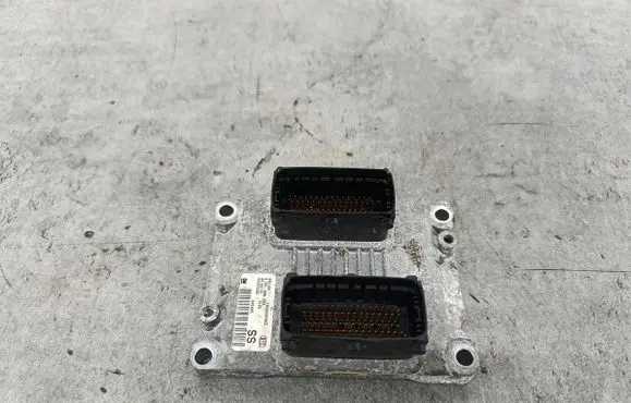 Opel Corsa C Engine control unit/module ECU 553526220261208253