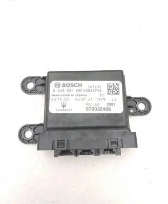 Maserati Levante Parking PDC control unit/module 670032406