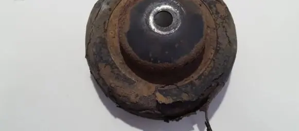 Opel Vivaro Coil spring mount 