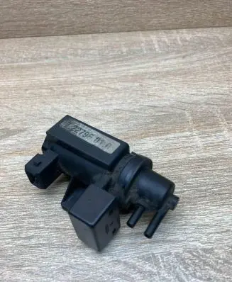 BMW X5 E70 Turbo solenoid valve 722796010