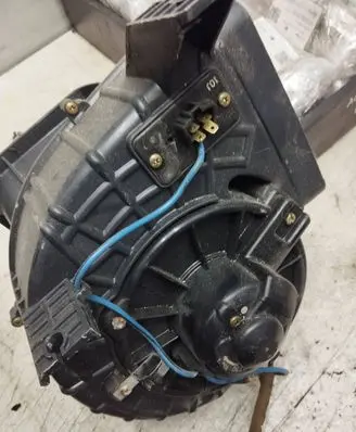 Mazda 323 Heater fan/blower