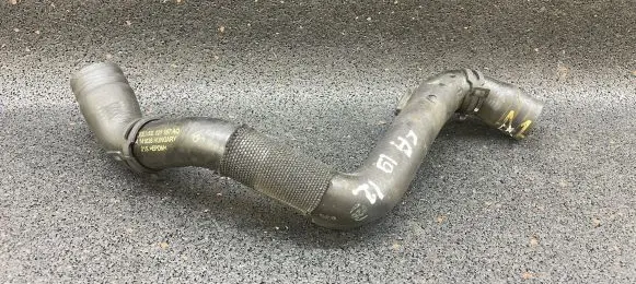 Audi Q5 SQ5 Engine coolant pipe/hose 03L121157AQ 03L121157