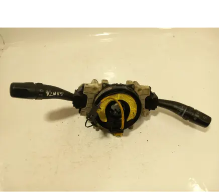 Hyundai Santa Fe Wiper turn signal indicator stalk/switch de0c0272917