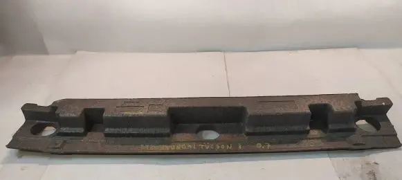 Hyundai Tucson JM Rear bumper foam support bar 86620-2e000