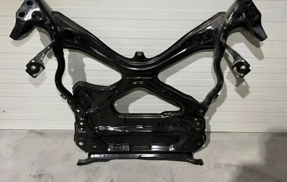 Audi A4 S4 B9 Front subframe 8w2399347F