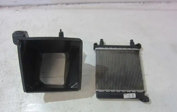 BMW X1 F48 F49 Coolant radiator 7634565