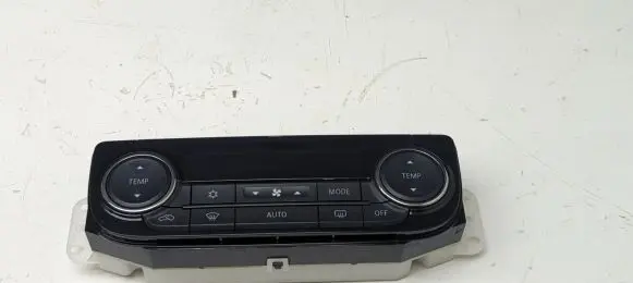 Mitsubishi Outlander Climate control unit 7820A993XA