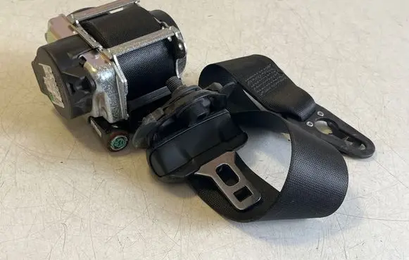 Mercedes-Benz EQC Rear seatbelt A2938601300